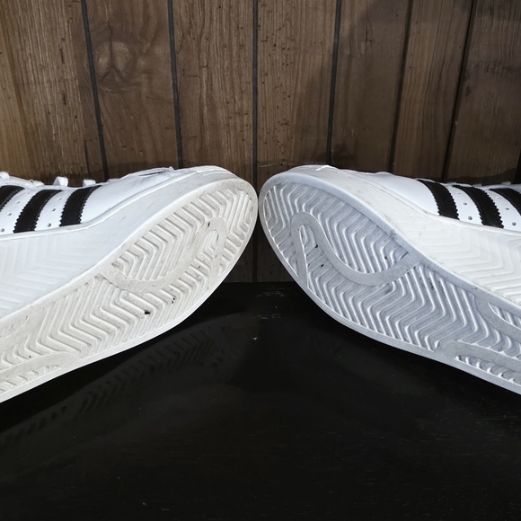 Adidas Women's White and Black High-Top Sneakers - Picture 5 of 7